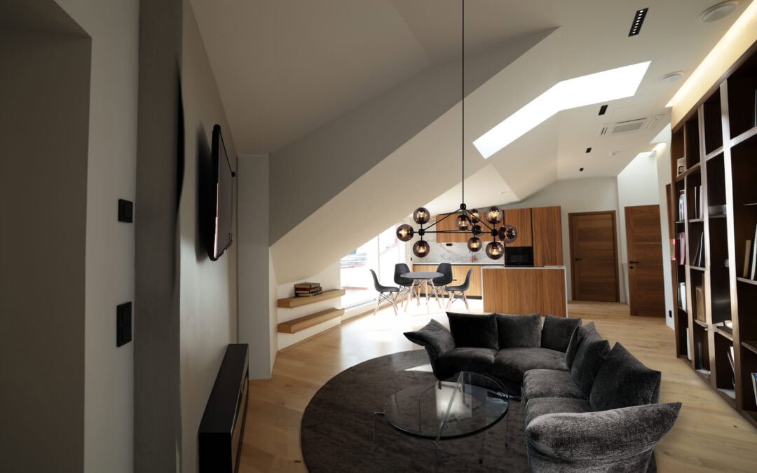 Miten ullakkorakentaminen lisää kiinteistön houkuttelevuutta asuinalueella?